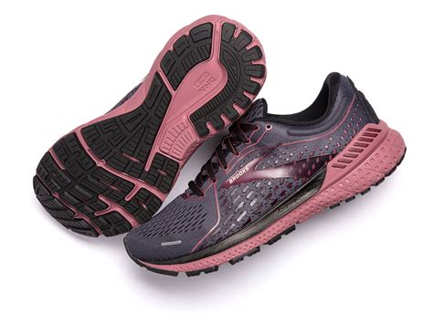 Stability running shoes 